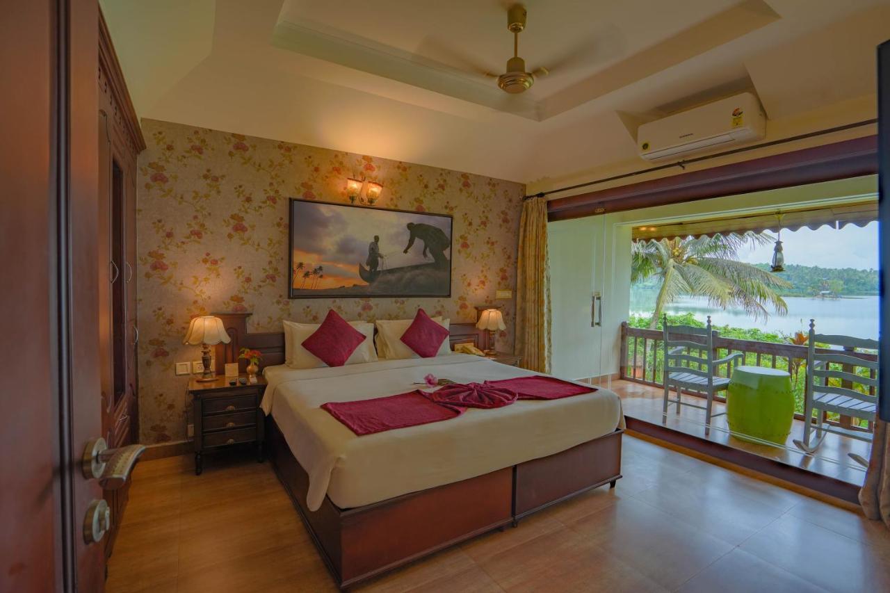 Fragrant Nature Backwater Resort & Ayurveda Spa Kollam Luaran gambar