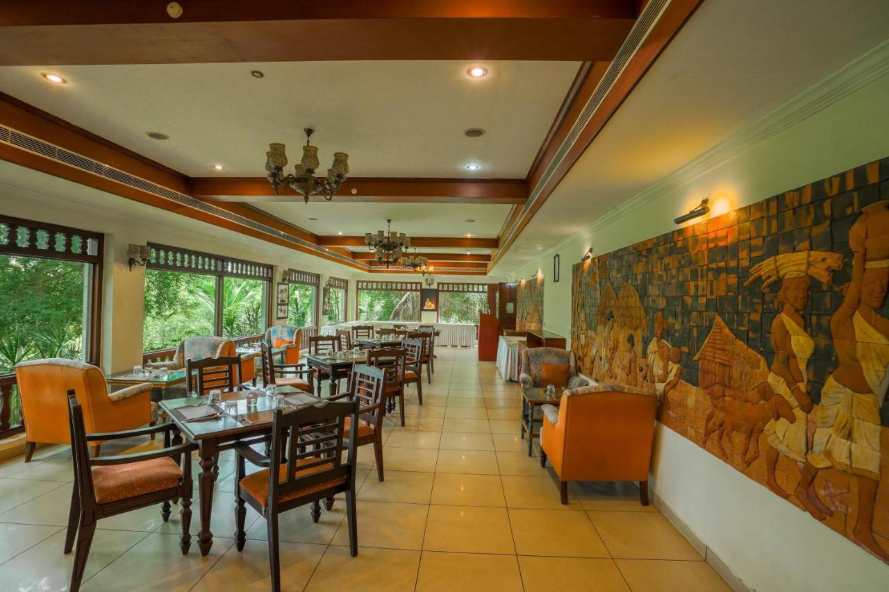 Fragrant Nature Backwater Resort & Ayurveda Spa Kollam Luaran gambar