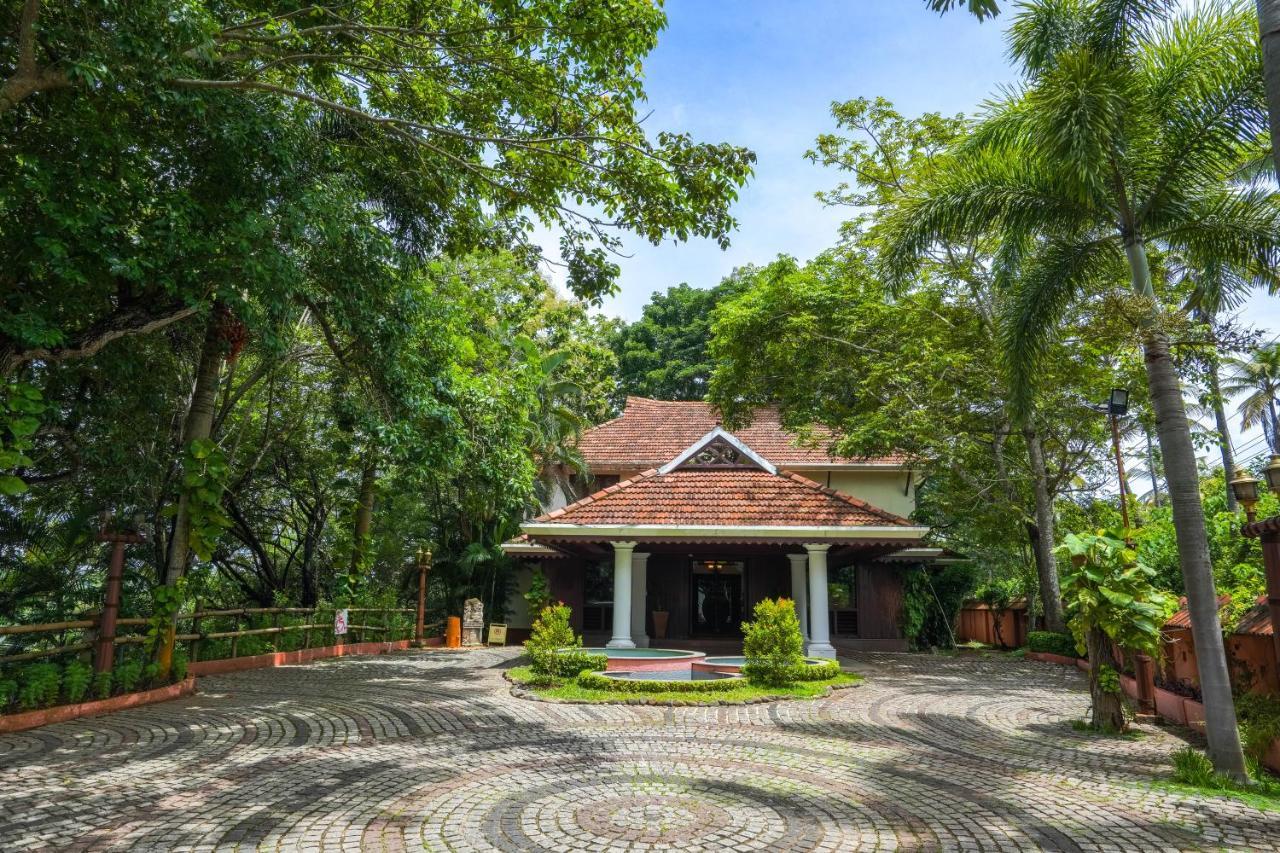Fragrant Nature Backwater Resort & Ayurveda Spa Kollam Luaran gambar