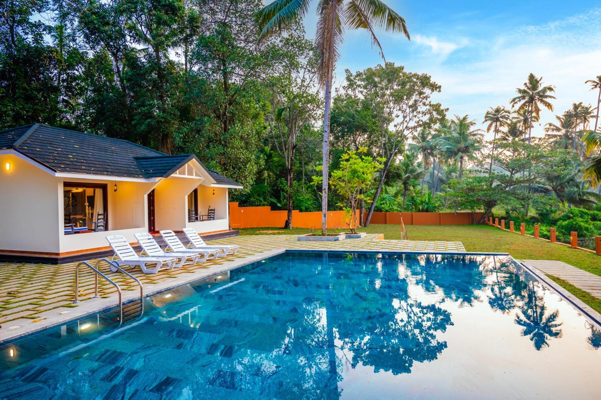 Fragrant Nature Backwater Resort & Ayurveda Spa Kollam Luaran gambar