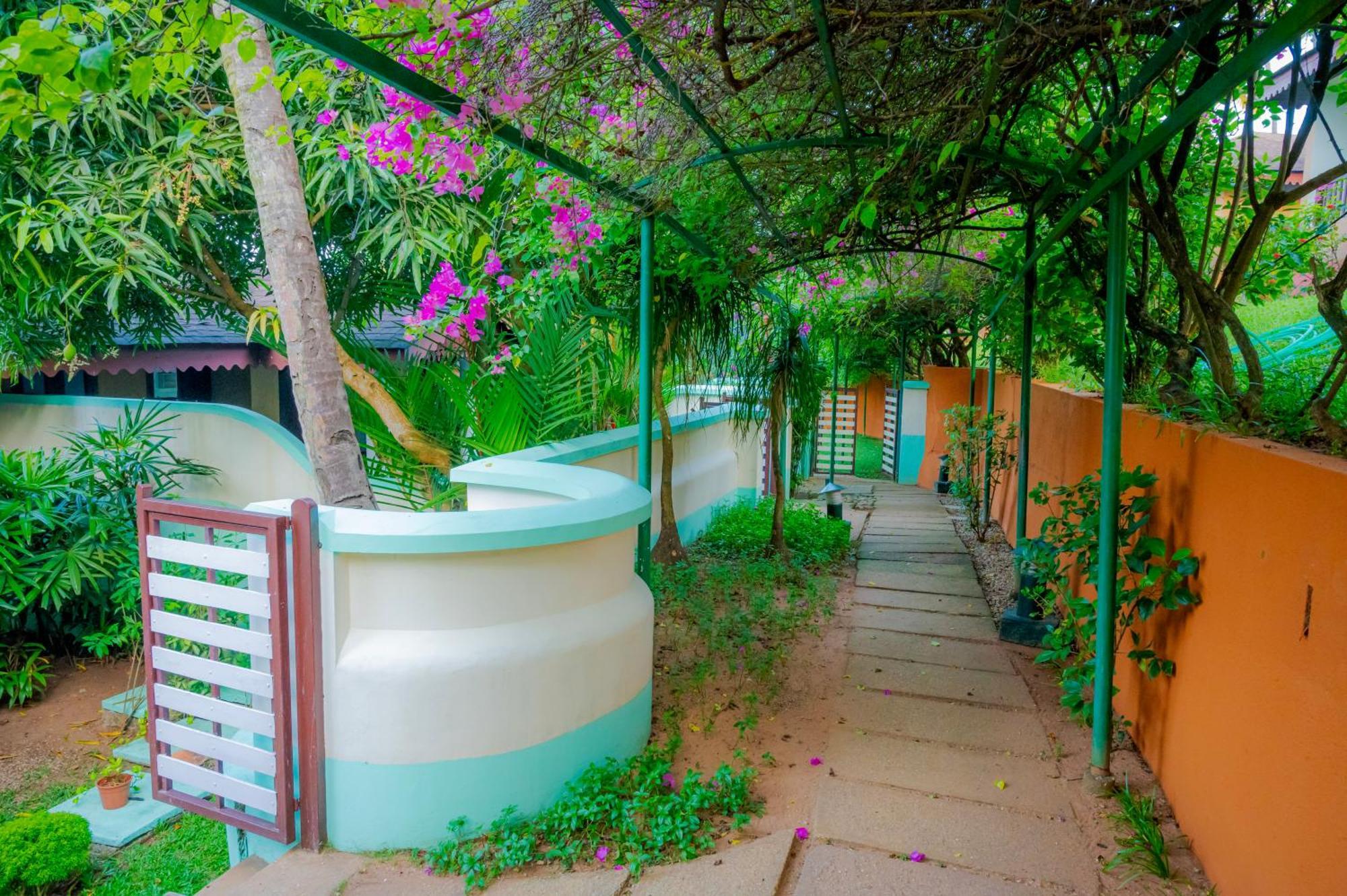 Fragrant Nature Backwater Resort & Ayurveda Spa Kollam Luaran gambar