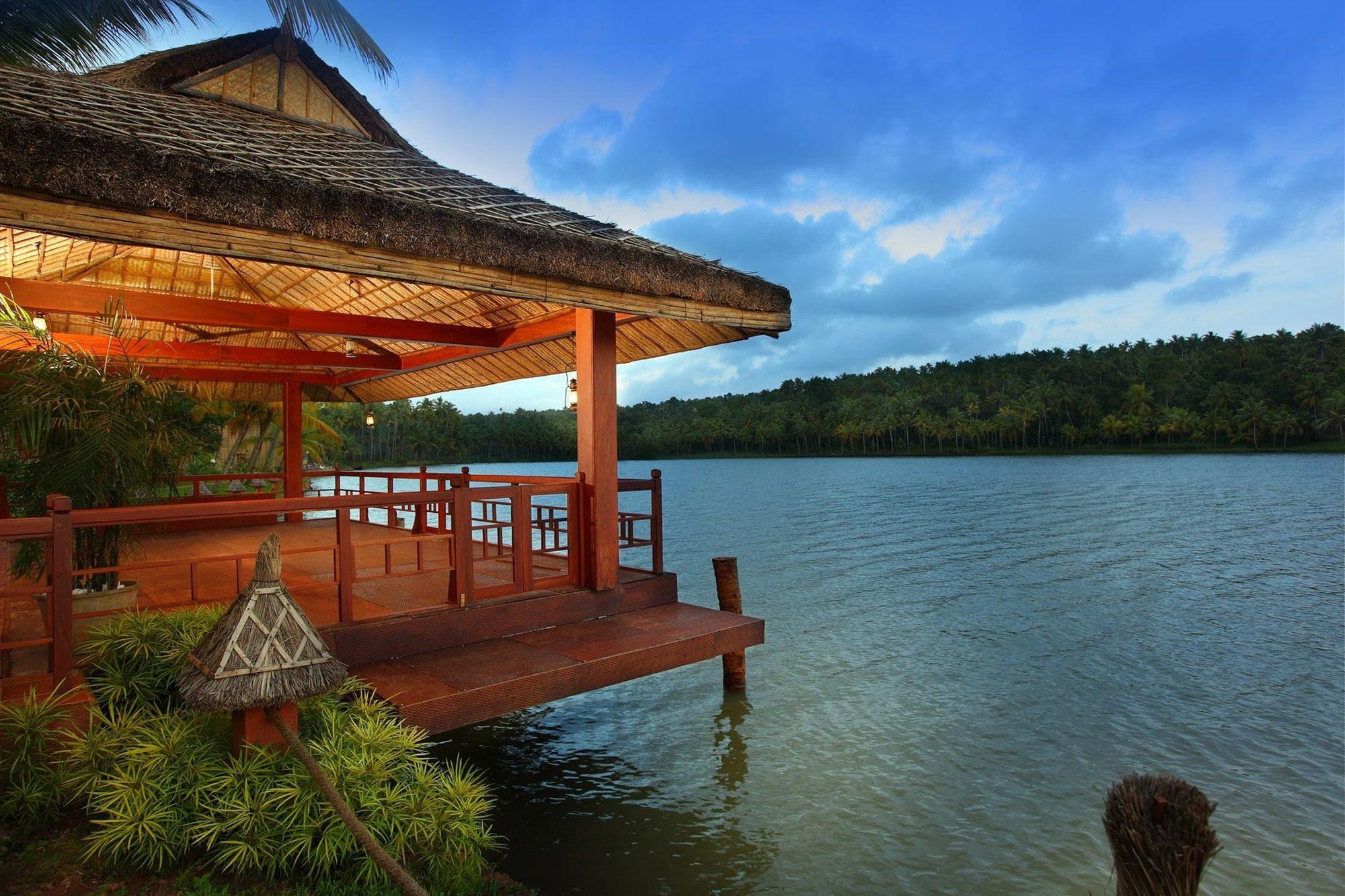 Fragrant Nature Backwater Resort & Ayurveda Spa Kollam Luaran gambar